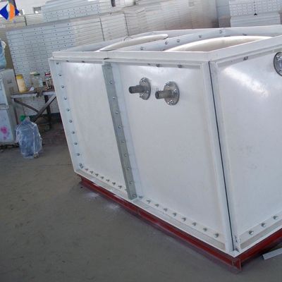 50 kg réservoir d'eau modulaire en GRP boulonné pour l'environnement