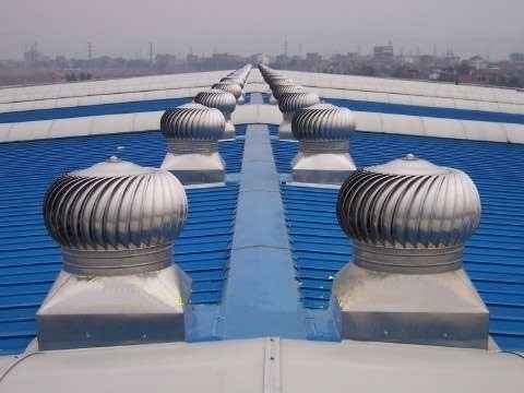 200 mm 300 mm Turbo ventilateur de toit à éolienne Idéal pour les aliments et les boissons Pas d'échappement de puissance