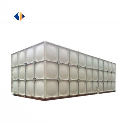 Dépend de la capacité réservoir de FRP/GRP personnalisé réservoir sectionnel modulaire d'isolation réservoir de stockage d'eau
