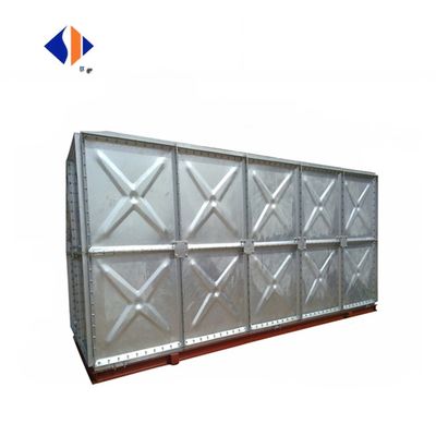Réservoir pliable pour le stockage de l'eau de pluie
