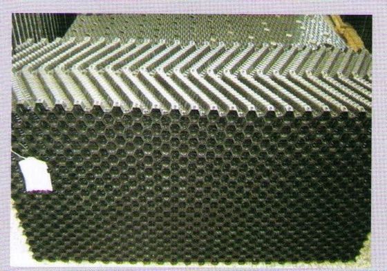 380V/220V Voltage FRP Tour de refroidissement ouverte industrielle pour le refroidissement par évaporation