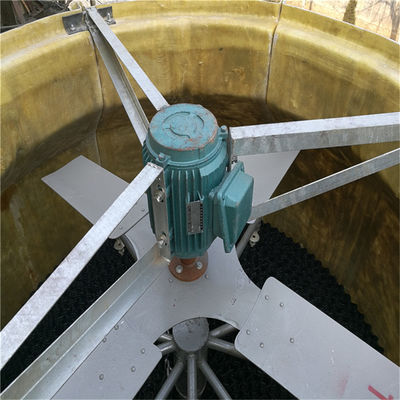 Tour de refroidissement par eau en FRP industriel à faible bruit pour le traitement de l'eau dans les applications de refroidisseur