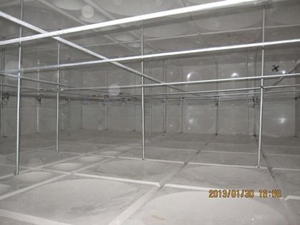 Fermes 100m3 réservoir d'eau en fibre de verre avec une haute productivité 50000L/heure d'efficacité