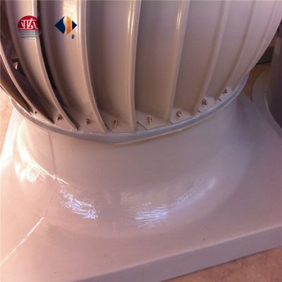 Ventilateur industriel monté sur une paroi avec courant électrique alternatif